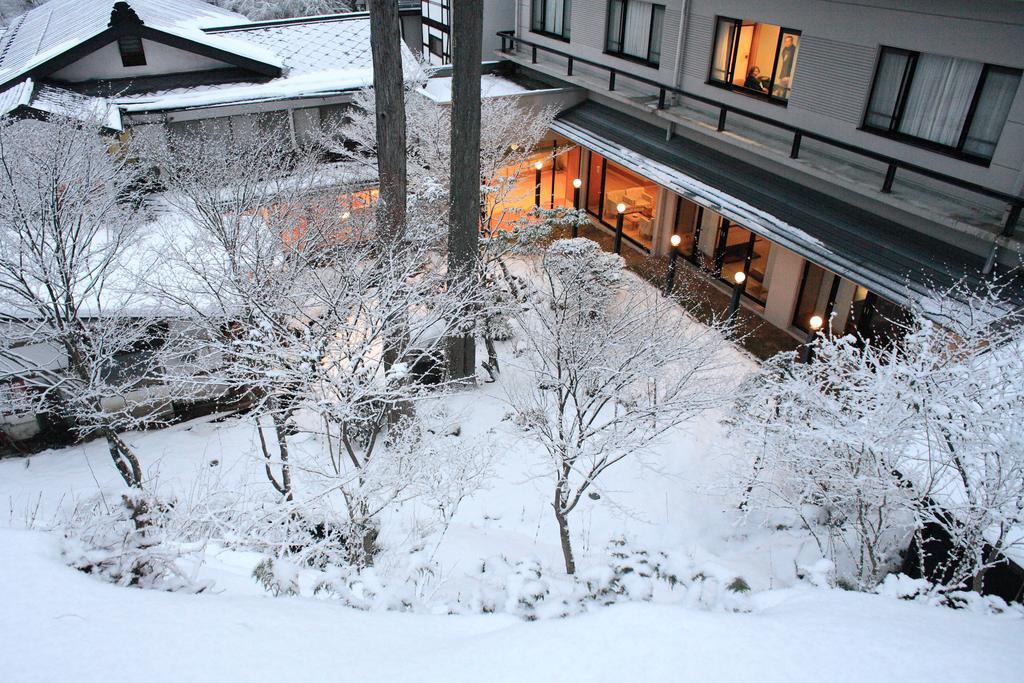 Nukumorino-Yado Komanoyu Kiso Exterior photo